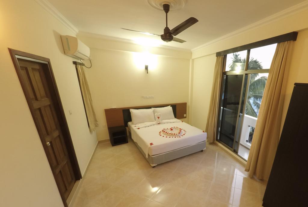 Smera Grand Maamigili Exterior foto